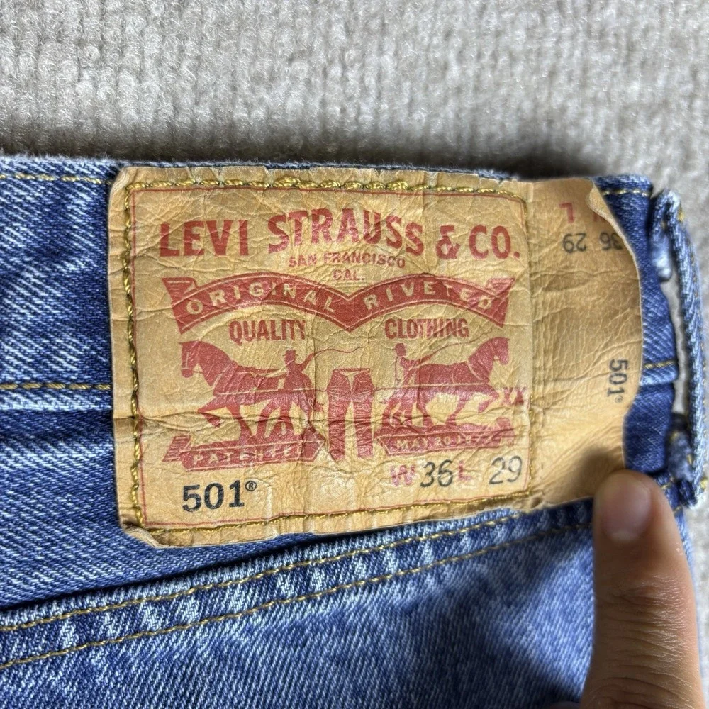Levi's 501 Original Fit Jeans Mens W36 L29 Blue Button Fly Straight Denim USA